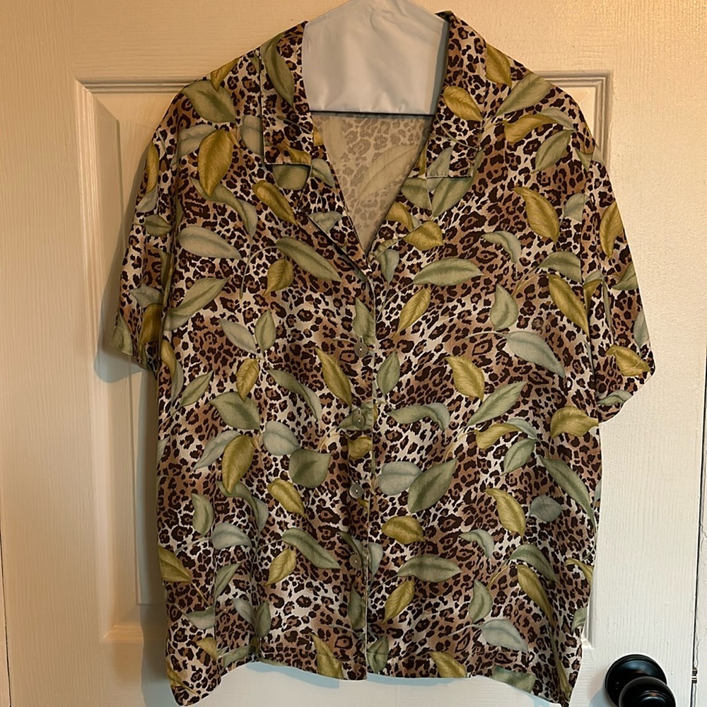 Karen Arnold leopard yacht wear.  Silk.